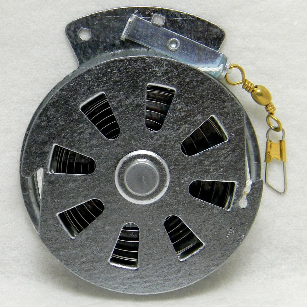 Stainless steel spring and galvanized frame of the reel