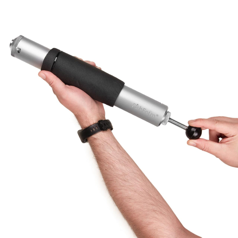 FishForm 6061 aluminum construction blends durability with lightweight handling.