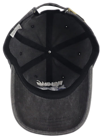 Curved brim providing UV protection on the fishing hat