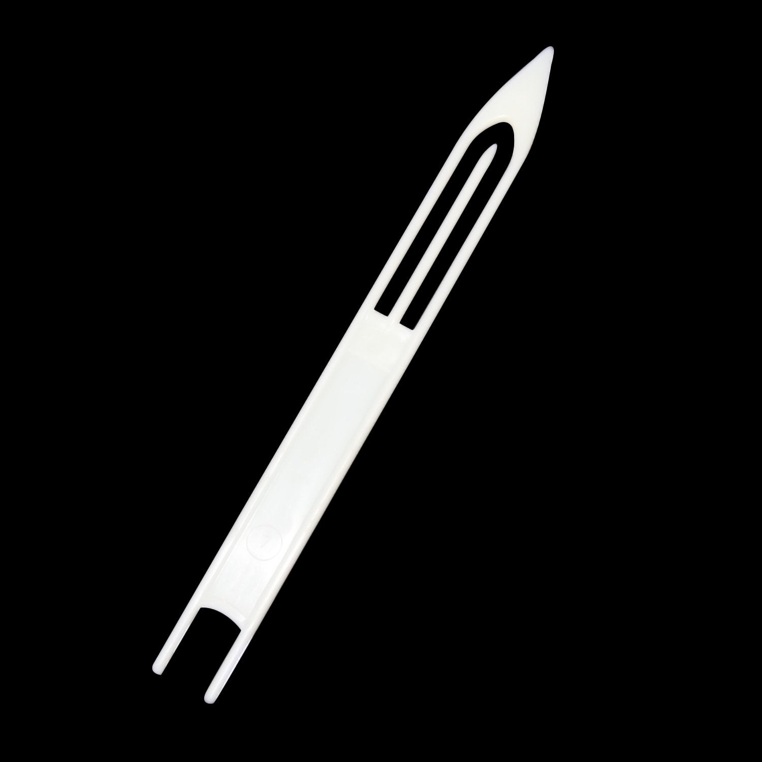 Close-up of durable plastic netting needle