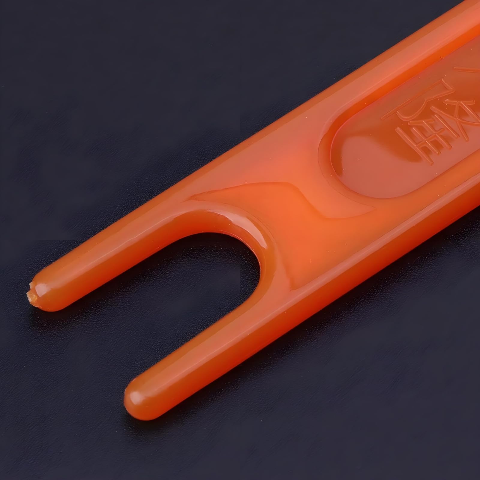 Net repair needles suitable for freshwater nets