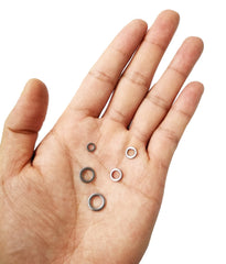 Multiple sizes of jigging solid rings for hooks and lures