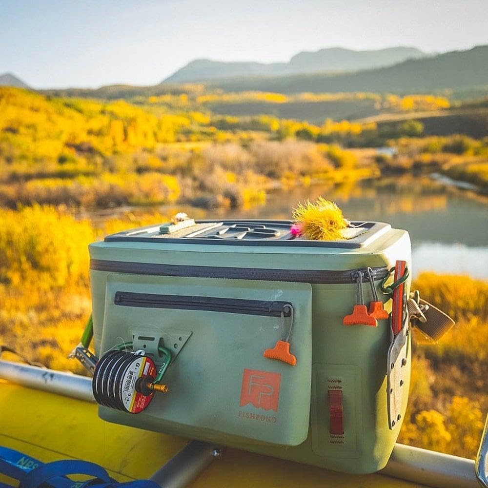 Fishpond Cutbank Gear Bag featuring 900D fabric for weatherproof protection.