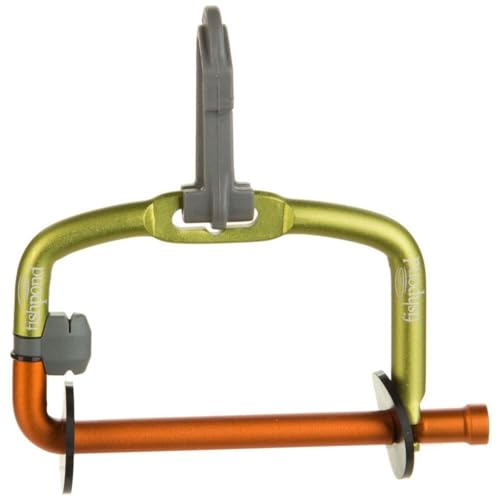 Close-up of spring-loaded hinge on Headgate tippet holder