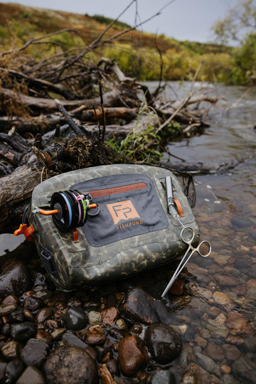 Front pocket of Thunderhead Lumbar Pack with interior organization