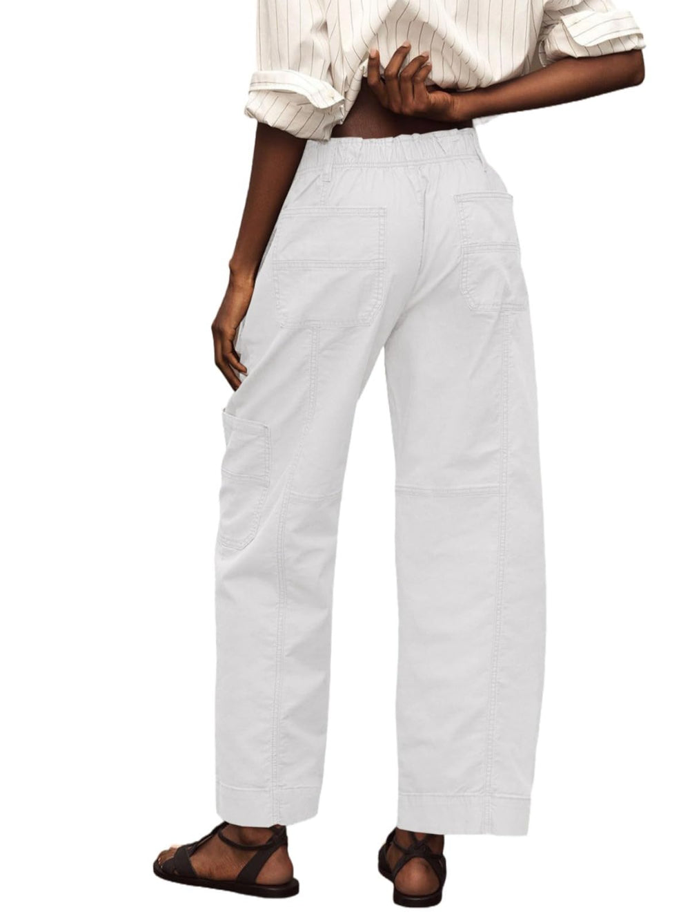 Fisoew Women's Cargo Pants multi-pocket layout highlights practical outdoor storage.