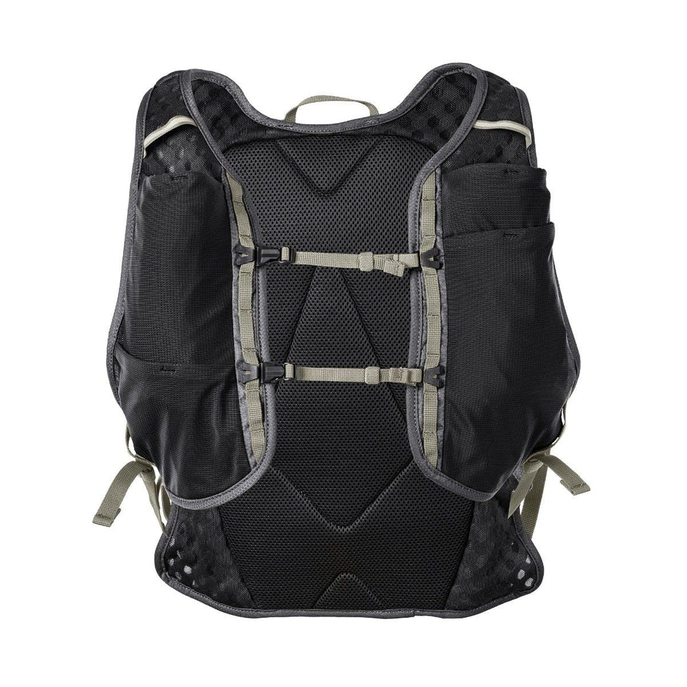 Five11 CloudStryke front zip pocket accessible for essentials.