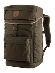 Fjallraven Singi Stubben backpack front view in dark olive, rugged daily use