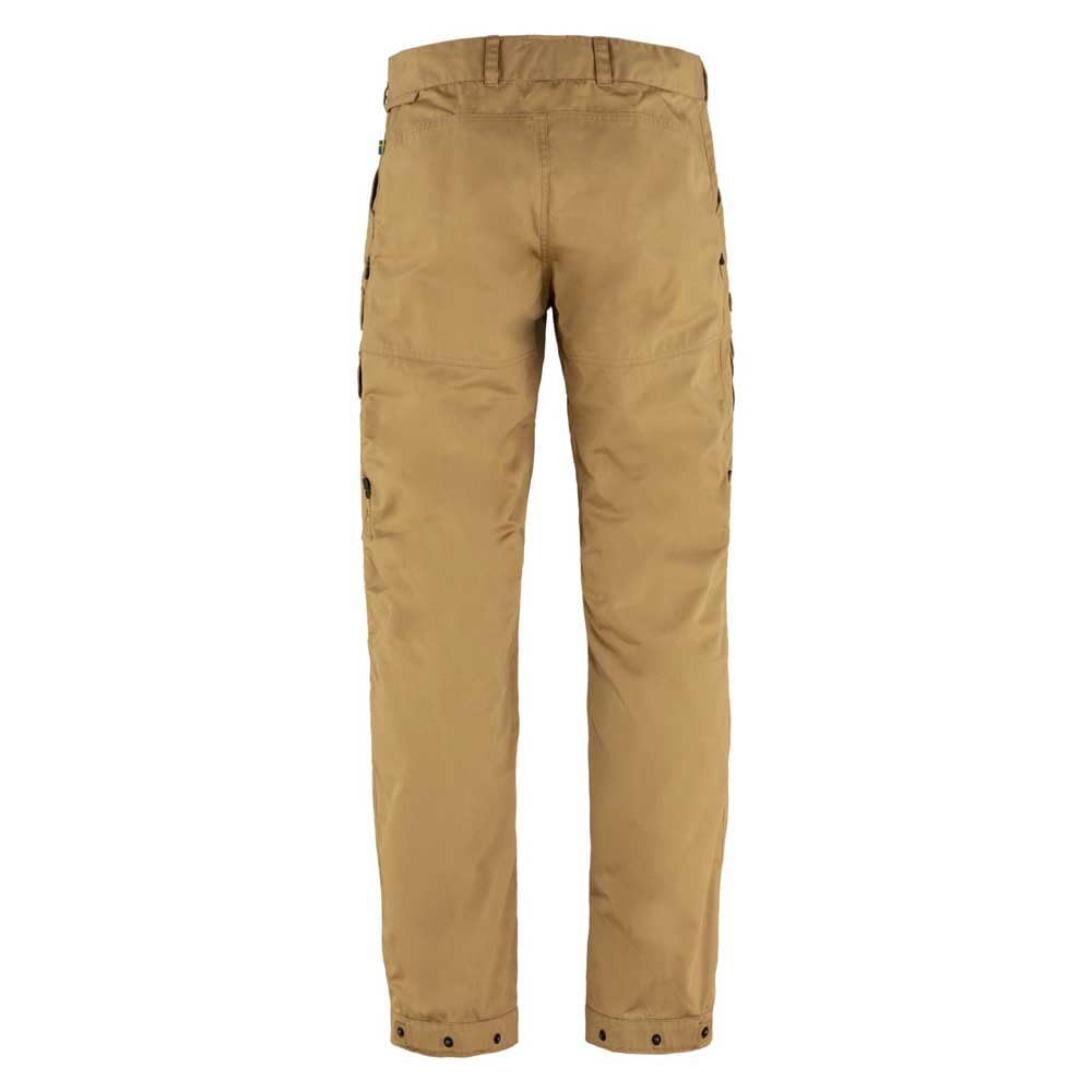 Fjällräven Vidda Pro Ventilated Trousers cargo pockets highlight convenient gear storage