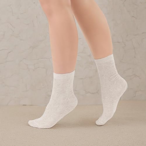 FlaxSox pack of three linen socks provides versatile everyday wear.