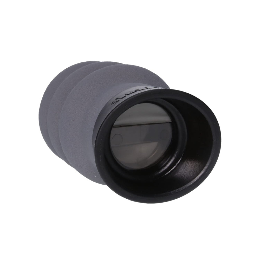 Flextone Thunder Shaker bellows sound delivers instant, realistic gobbles in the field.