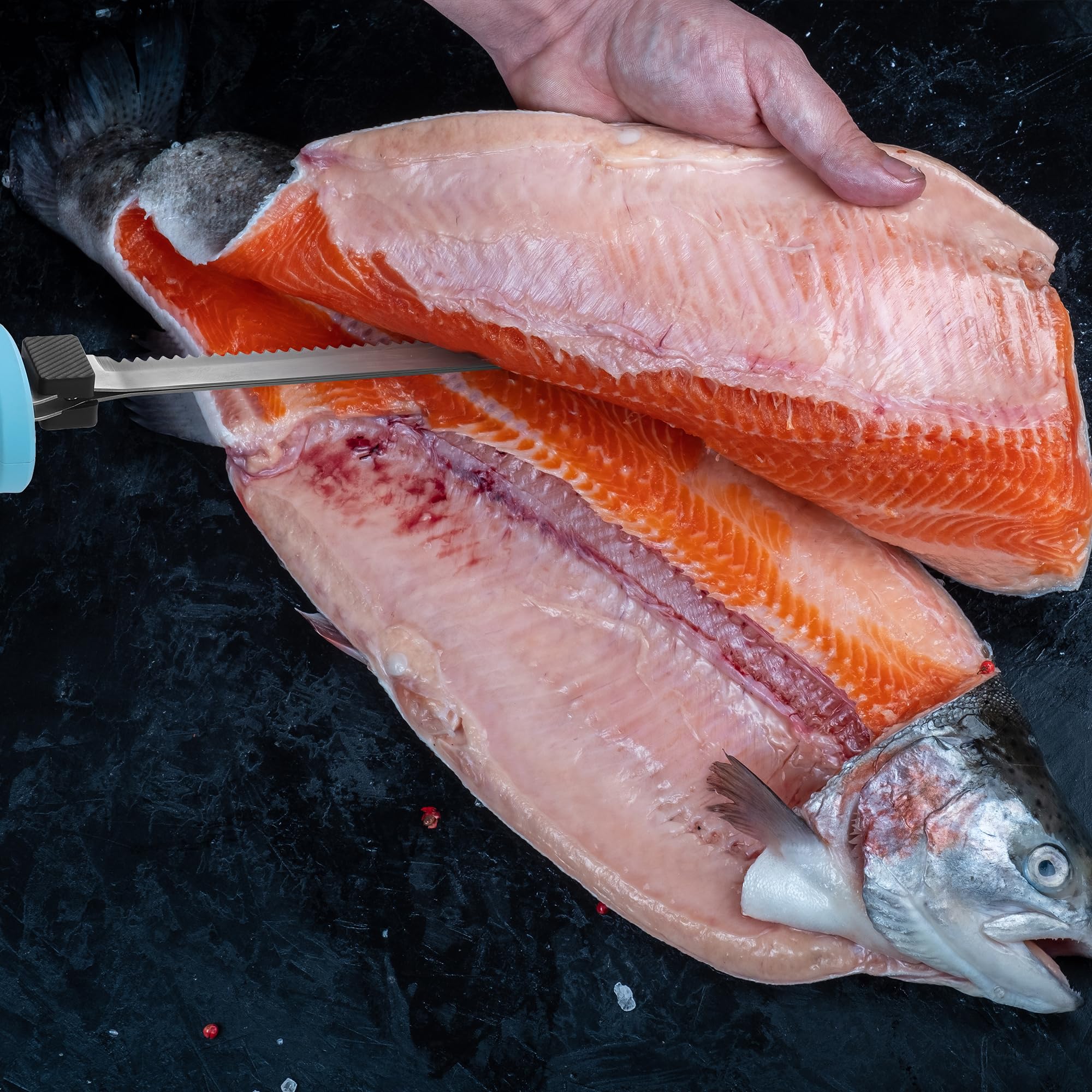 High-carbon stainless steel blade with polished finish