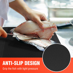 Roll-up FLISSA fish cleaning mat with carrying handle