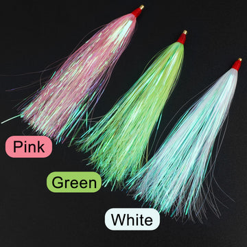 Bucktail teaser in front of flounder rig