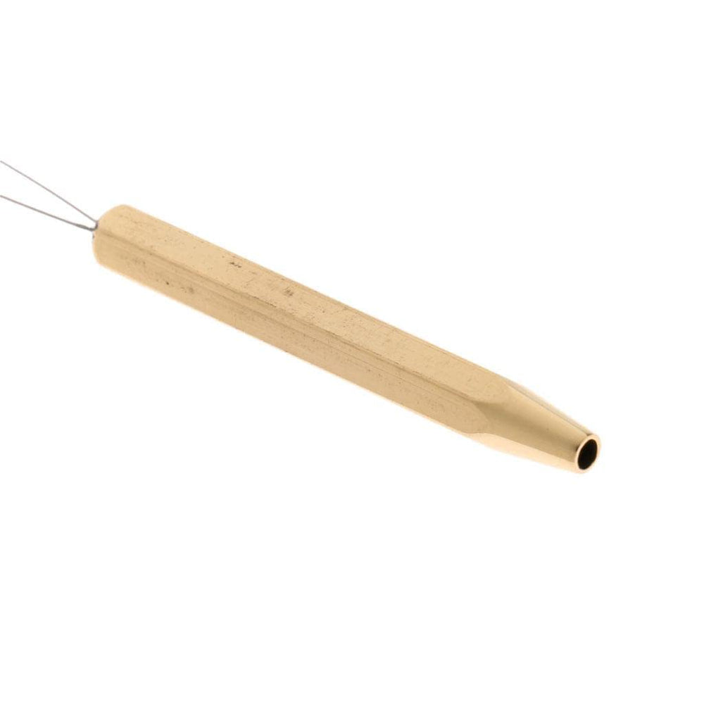 Fly Tying Bobbin Threader in use demonstrates fast bobbin threading