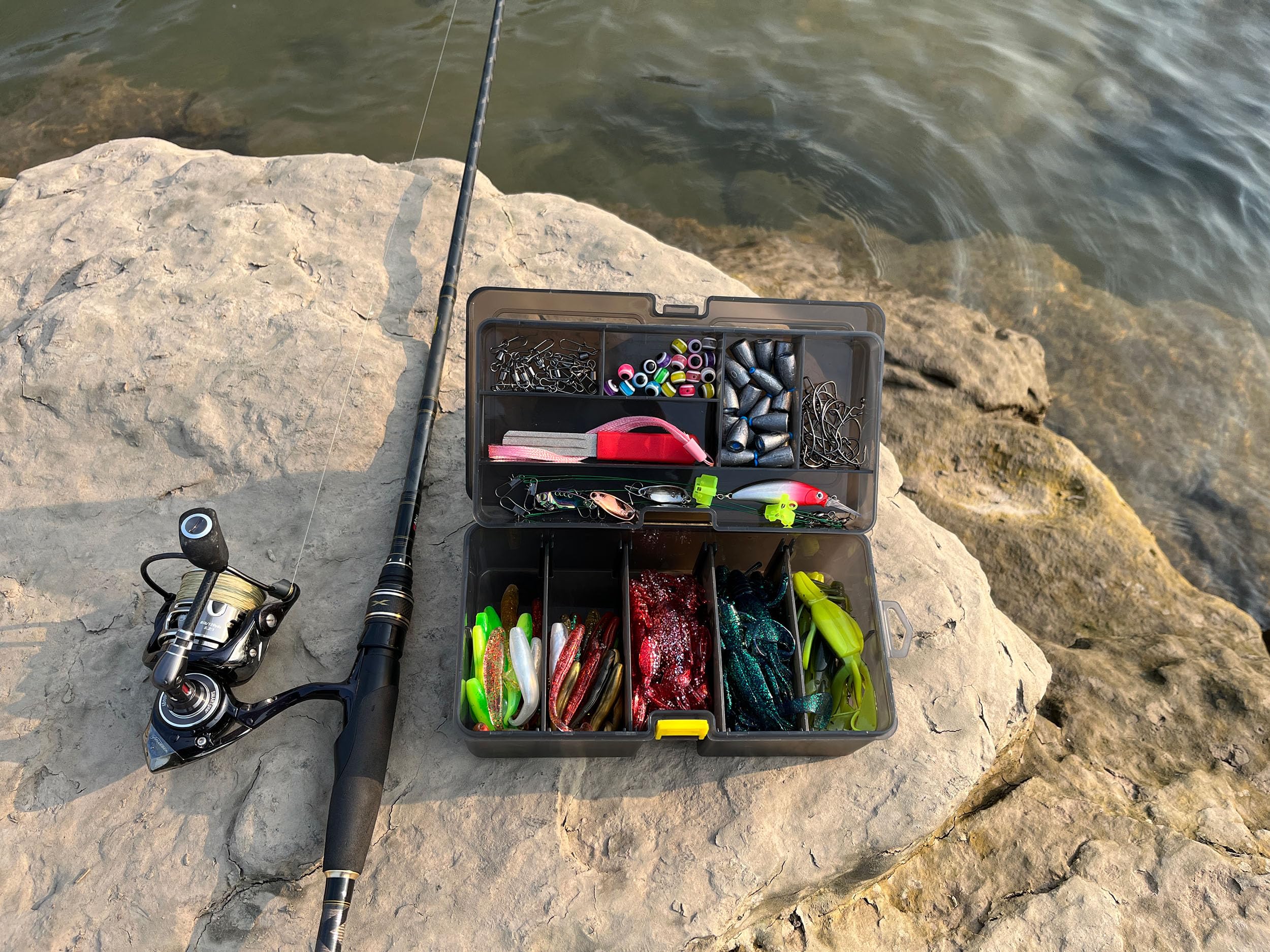 8-inch FOUMESU tackle box fits neatly into a tackle bag
