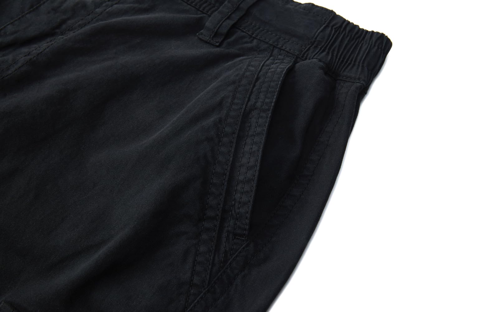 FOURSTEEDS cargo pants cargo pockets with flap and metal buttons.
