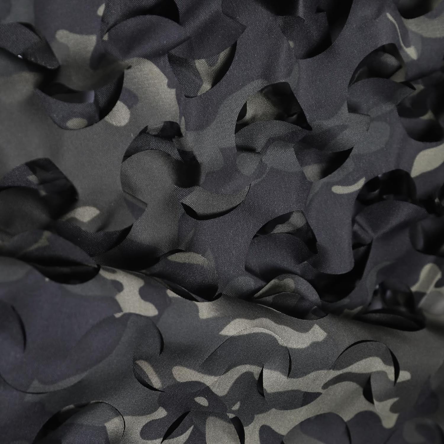 Fousam camo netting leaf camouflage pattern blends with terrain for stealth.