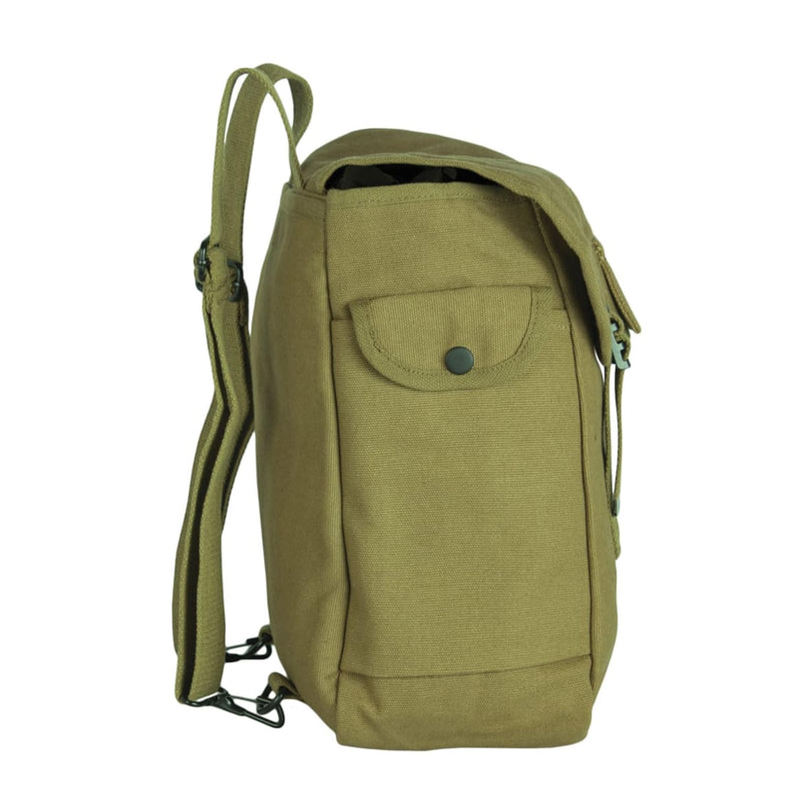 FOX OUTDOOR PRODUCTS Musette bag side pocket right keeps gadgets within reach.