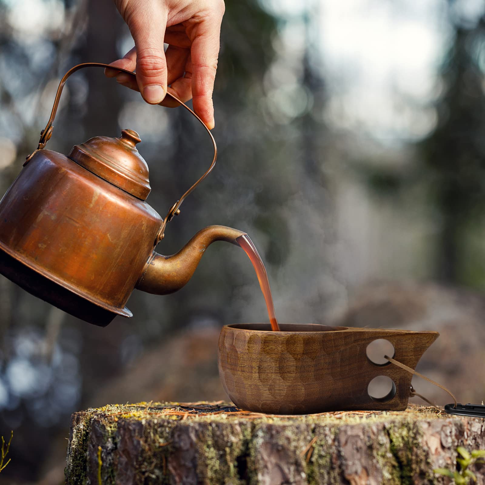 Foxyoo Kuksa mug ergonomic handle provides comfortable grip during outdoor adventures.