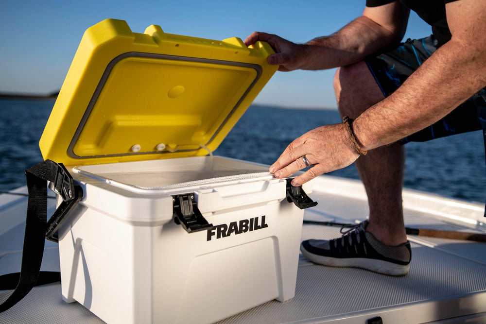Frabill Magnum weather tested performance in below freezing conditions for reliability.