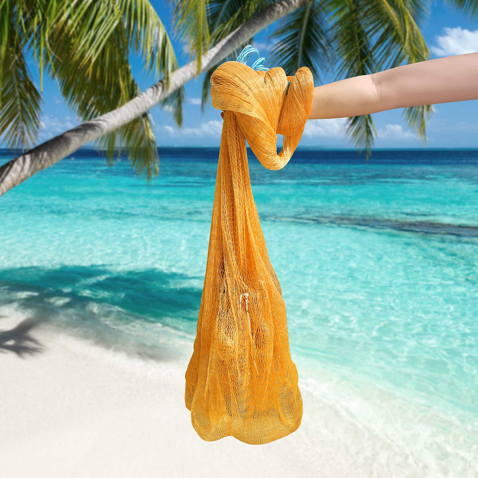 FREGITO cast net compatible with saltwater and freshwater use.