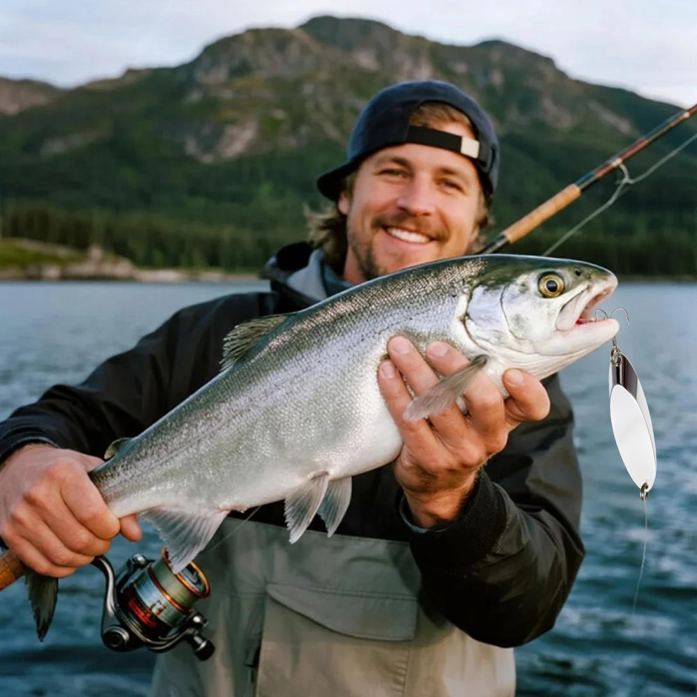 FREGITO spoons cast farther thanks to streamlined design and larger opening hooks
