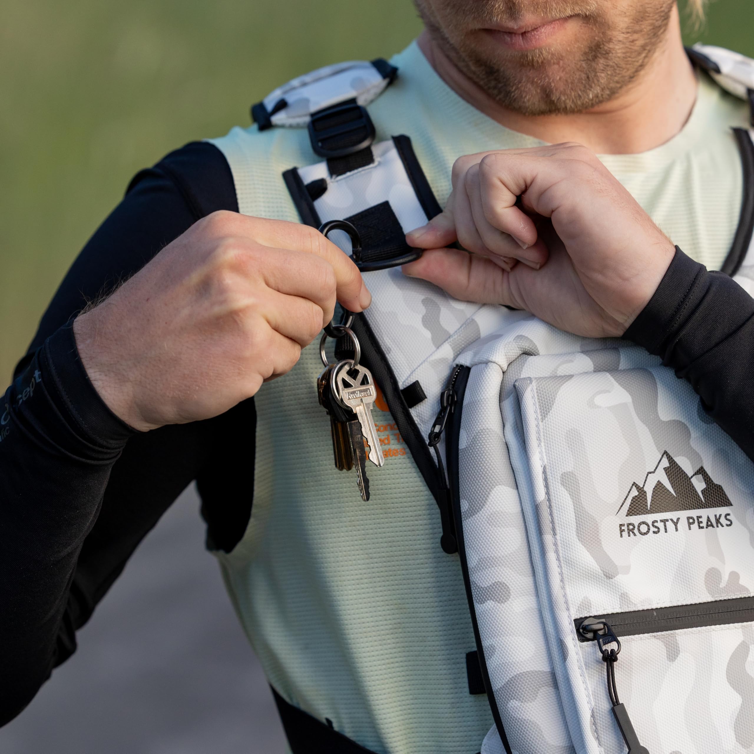 FROSTY PEAKS Ride Pack back storage keeps larger items secure