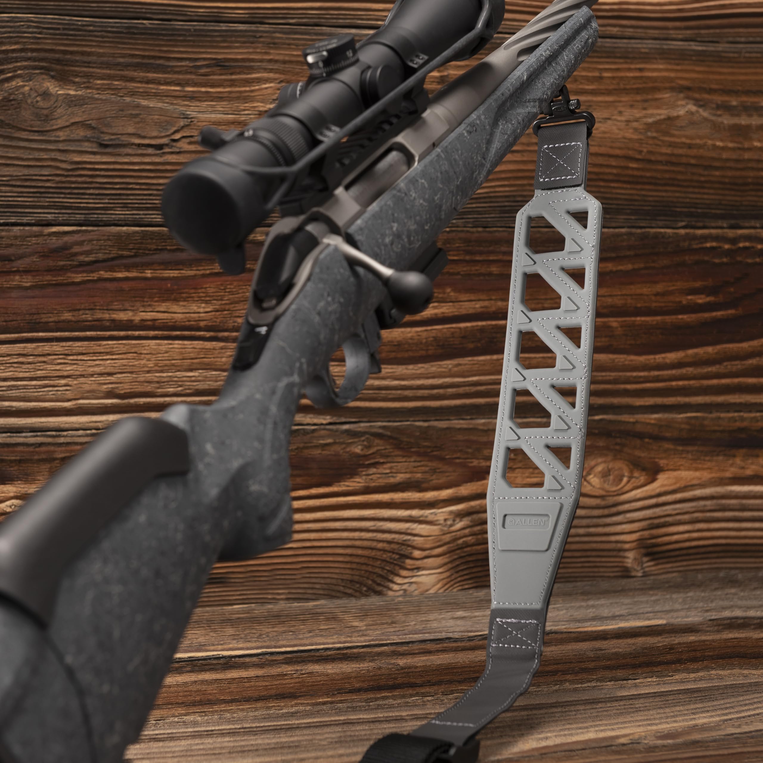 Fully adjustable length from 22-39 inches