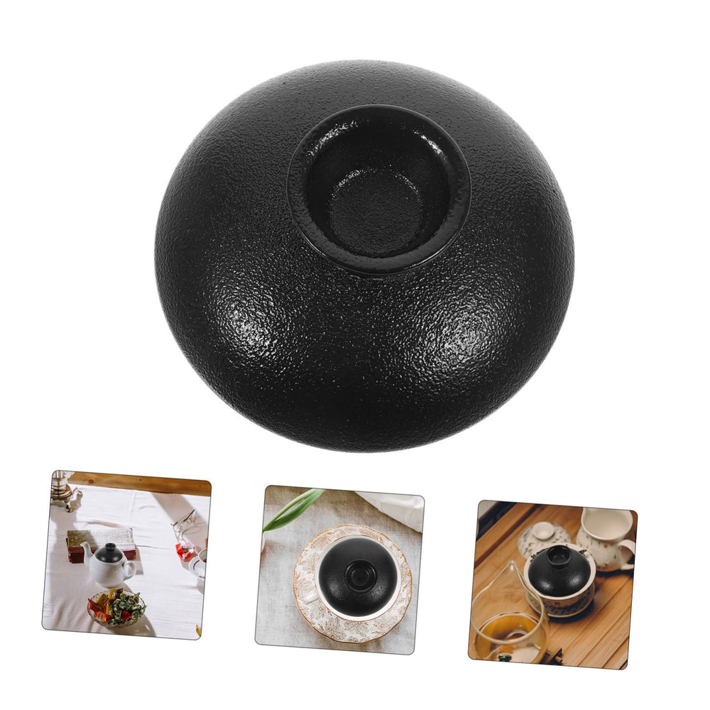 FUNOMOCYA ceramic lid for teacups enhances service with spill-free pouring.