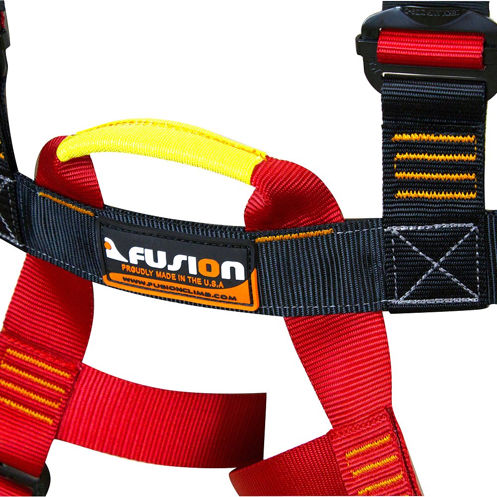 Fusion Climb Streak Racer back D-ring aids belay and secure catches.
