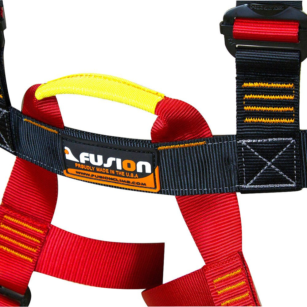 Fusion Climb Streak Racer back D-ring aids belay and secure catches.