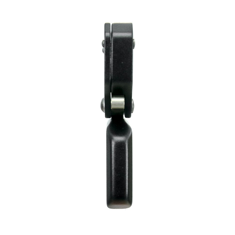 Fusion Raptor II buckle anti-pivot detail demonstrates secure release control.