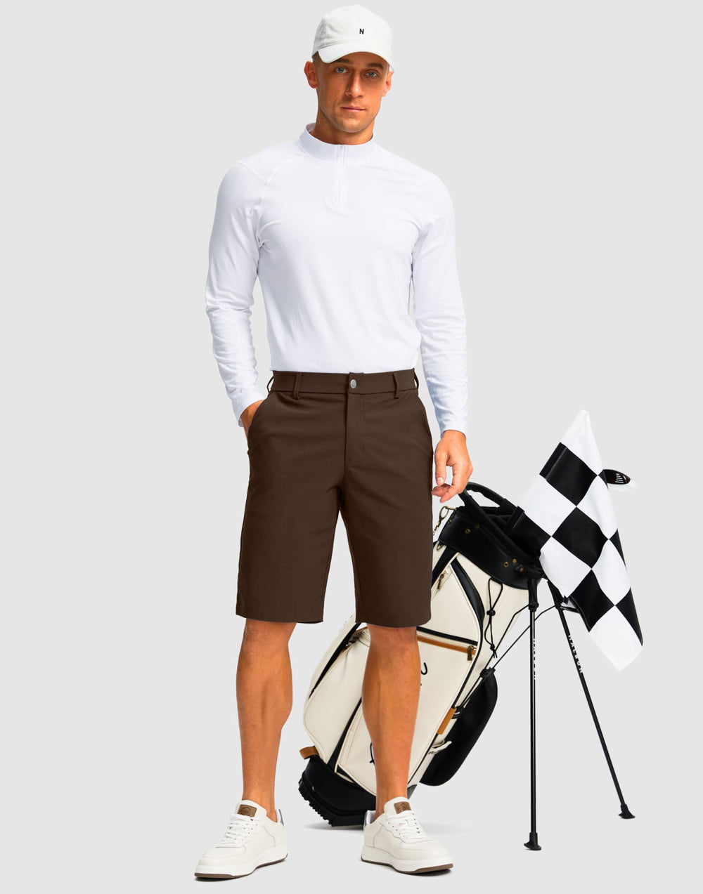 G Gradual golf shorts dark brown fabric texture suitable for versatile casual wear.