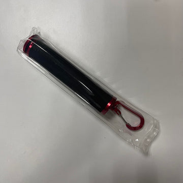 Non-slip grip and carabiner for secure handling