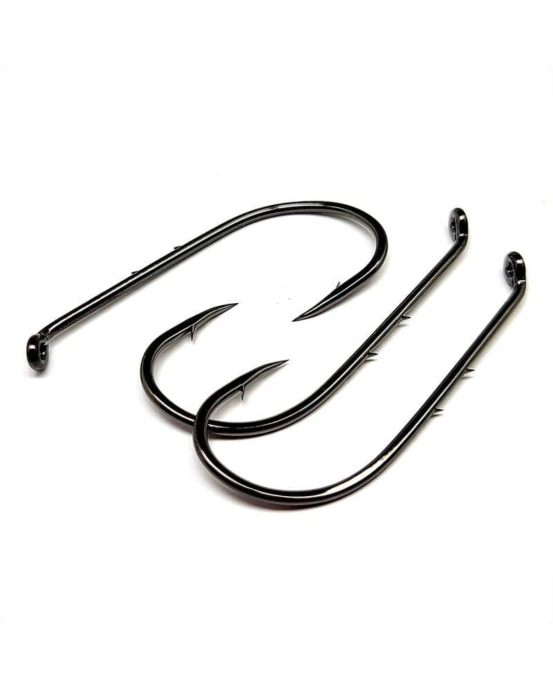 Gamakatsu 05412-25 bait holder in use demonstrates NS Black finish for saltwater