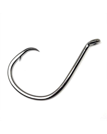 Gamakatsu 221311 red octopus circle hook angled view for reliable hooksets