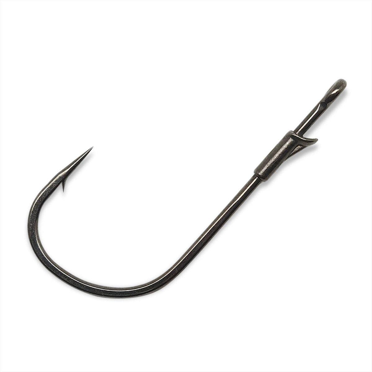 Gamakatsu G-Power Flip and Punch 4/0 close-up highlighting welded eye and heavy wire.