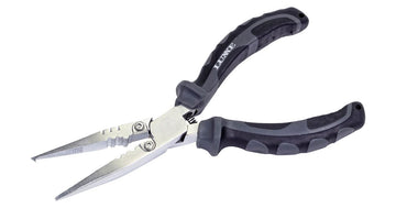 Gamakatsu LE-104-1 split ring pliers in silver with a built-in cutter for clean PE cuts