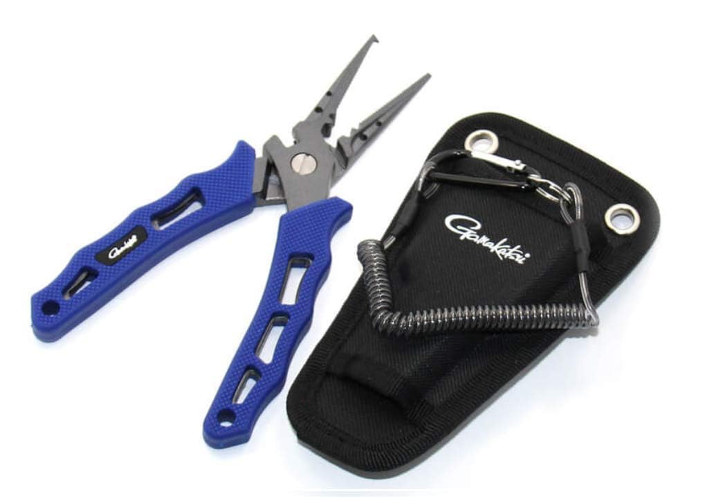 Gamakatsu P003 pliers with sheath and lanyard for safe storage and quick access.