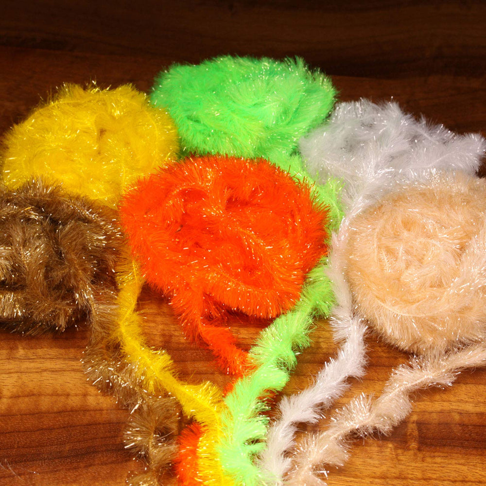 Game Changer Chenille Bonefish Tan enhances mini GameChanger flies with translucence.