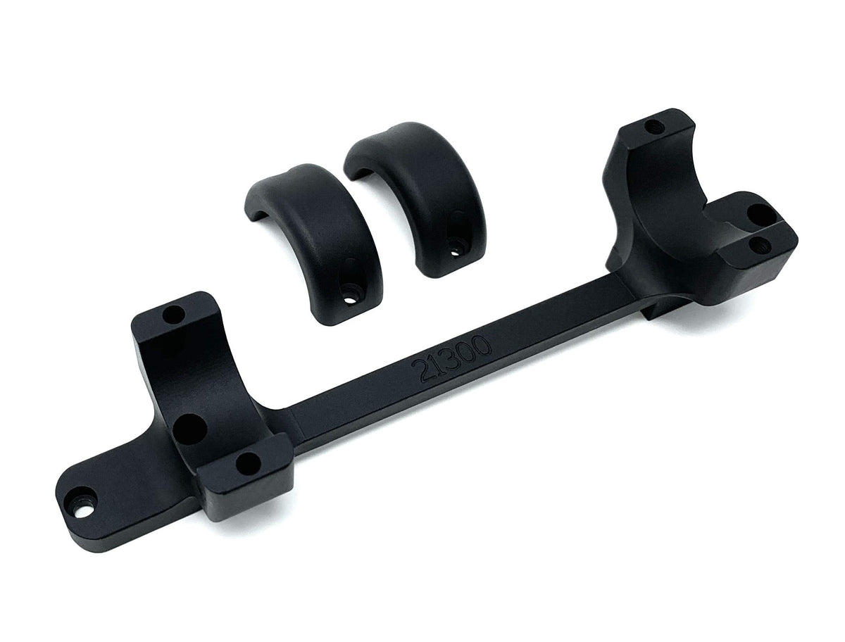 Game Reaper scope mount for Howa 1500 long action with medium height ensures precise alignment.