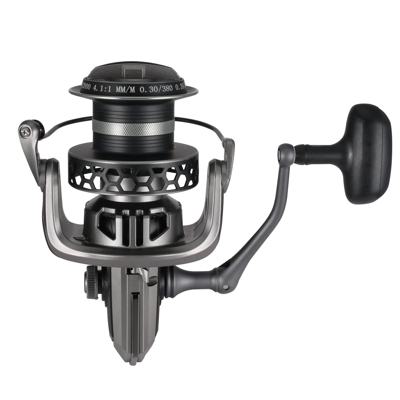 Close-up of 55lb carbon fiber drag on GARRET reel