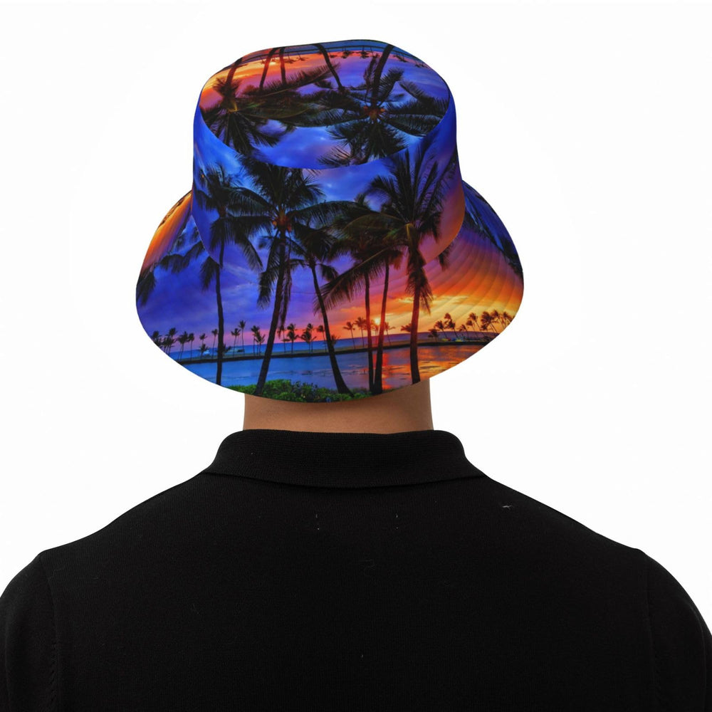 GDUUASB Colorful palm design complements casual outfits.