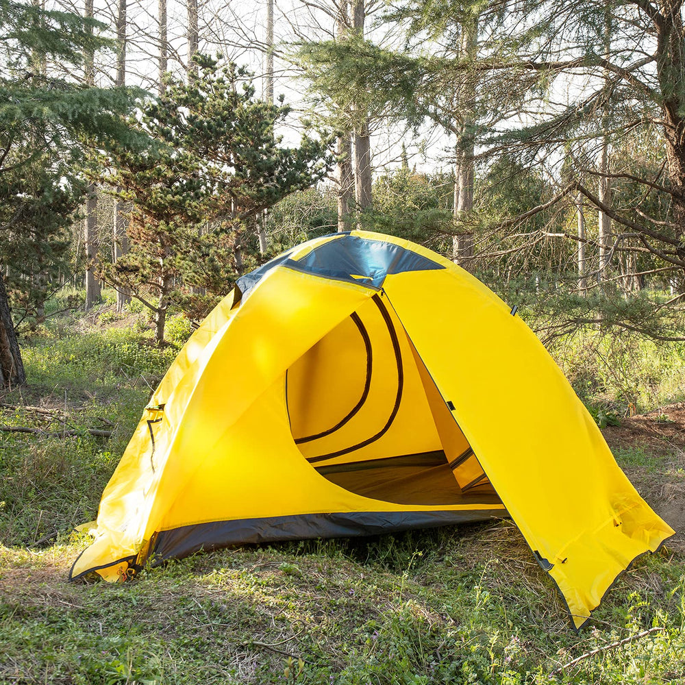 GEERTOP double-doors design with mesh for easy access and airflow