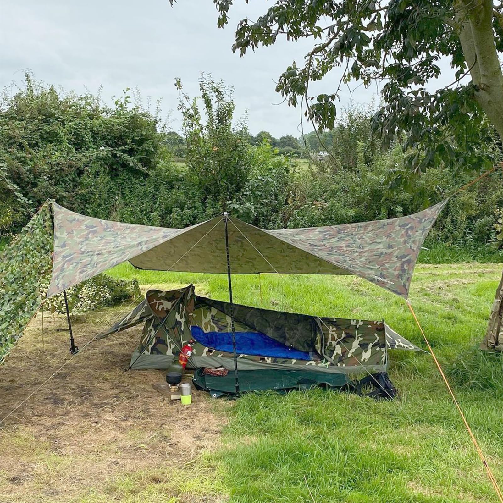 GEERTOP ultralight 1P bivy tent aluminum poles highlight lightweight setup.