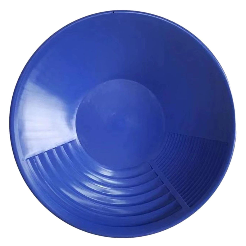 Generic Gold Pan 15in round blue packaging image suggests accessible prospecting gear.
