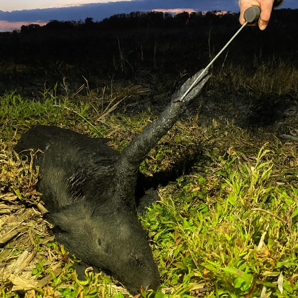 Using two Predator Wild Game Cuffs distributes weight for less strain