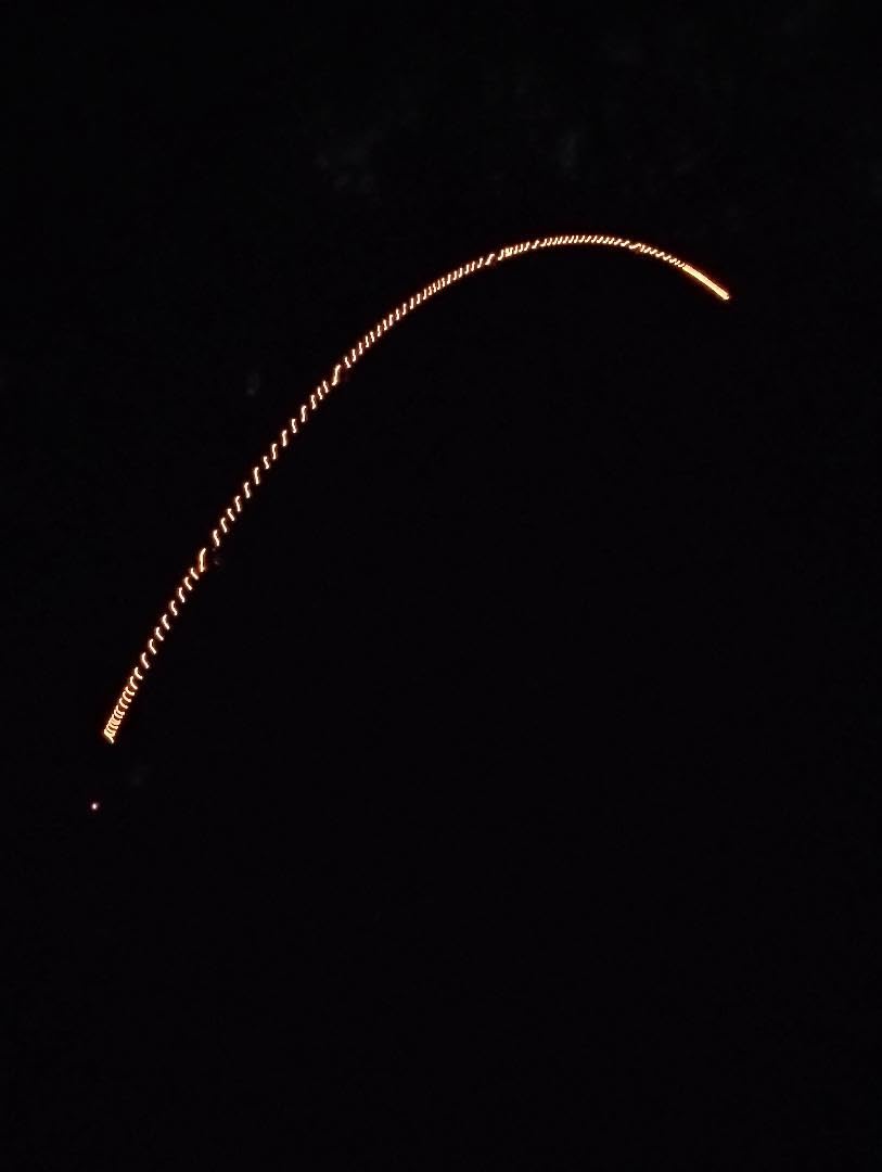 Generic Rod Light runs on two AA batteries for portable power.