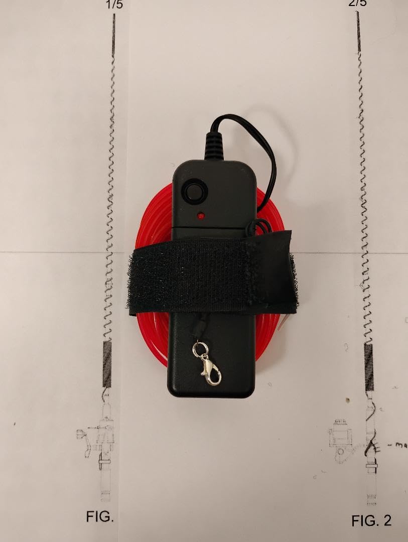 Generic Rod Light's compact design keeps setup light and comfortable.